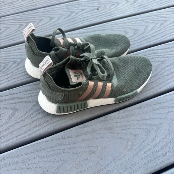 Adidas NMD R1 Olive Green Rose Gold Women’s 8 Boost - Picture 2 of 7